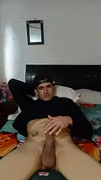 Snapshot of Alexwedcam chatting on 02-15-26, 06:59 Alexwedcam online show from 02-15-26, 06:59