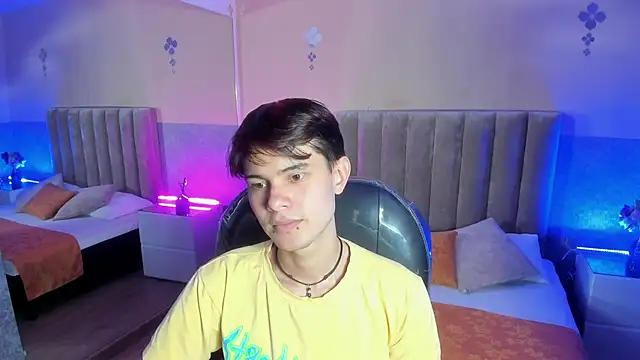 Derek Sinn online show from 04-25-26, 09:23