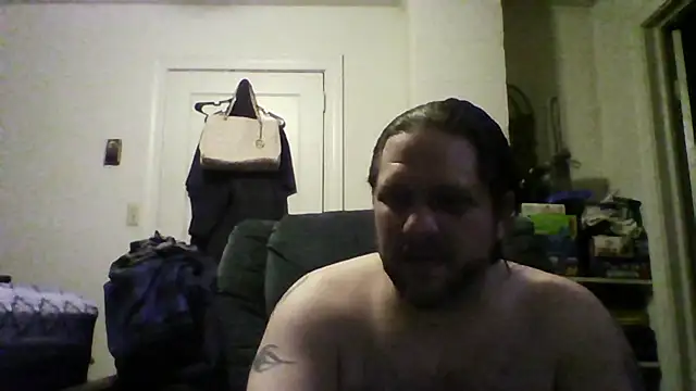 Snapshot of Demon2182 chatting on 02-27-26, 06:13 Demon2182 online show from 02-27-26, 06:13