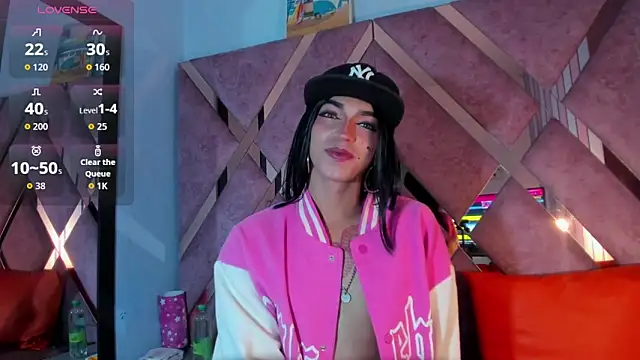 MeghanQueen   online show from 02-17-26, 04:09