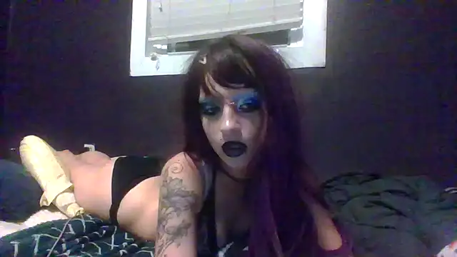 emoprincessxD online show from 05-03-26, 03:23
