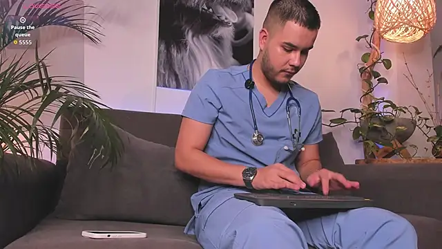 Sebastian Foxxx online show from 03-04-26, 12:05