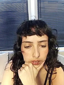 Snapshot of Eva_Err chatting on 02-15-26, 09:11 Eva Err online show from 02-15-26, 09:11