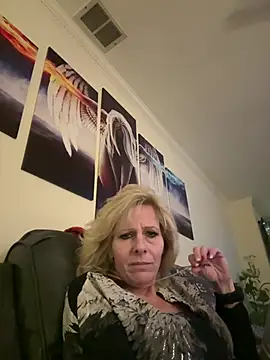 Snapshot of FireAfterDark chatting on 02-07-26, 06:39 FireAfterDark online show from 02-07-26, 06:39