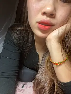 Mary 006 online show from 03-15-26, 11:00