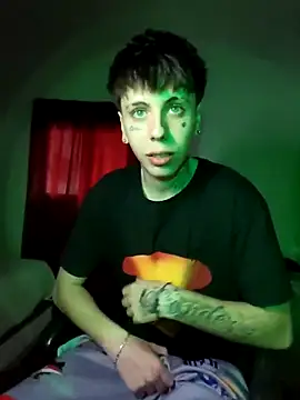 sableye21 online show from 04-20-26, 06:31