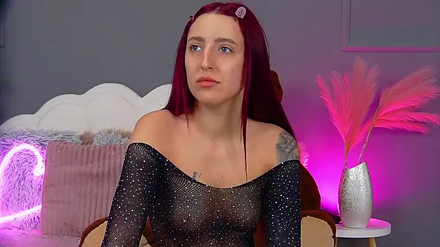 CrystalRedd online show from 04-23-26, 04:46