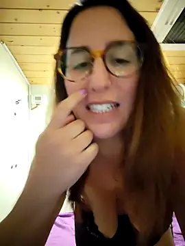 Maya Brooke online show from 04-24-26, 07:49