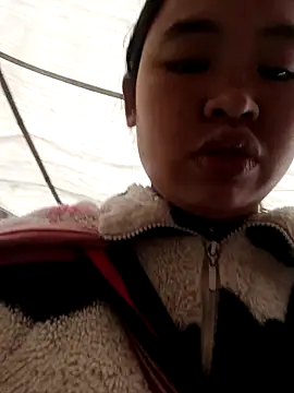 Snapshot of Jyllyy chatting on 02-01-26, 03:05 Jyllyy online show from 02-01-26, 03:05