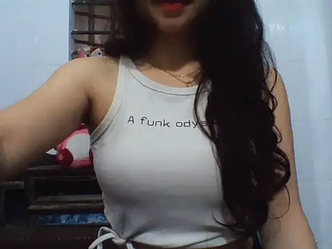 NinaKey online show from 03-27-26, 03:12