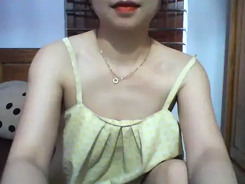 Snapshot of NinaKey chatting on 06-05-26, 09:26 NinaKey online show from 06-05-26, 09:26