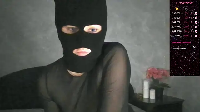 YenMoore online show from 03-28-26, 09:20