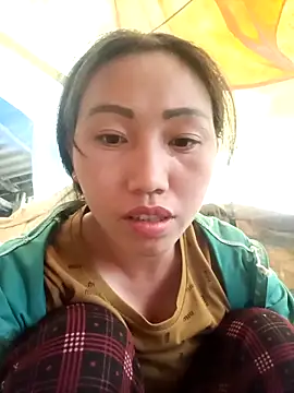 hot-luna- online show from 03-23-26, 10:19