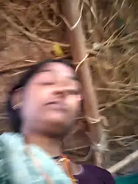 Snapshot of Hotty_raghni chatting on 03-10-26, 02:16 Hotty raghni online show from 03-10-26, 02:16