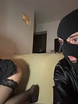 Snapshot of la_mora69 chatting on 03-12-26, 11:11 la mora69 online show from 03-12-26, 11:11