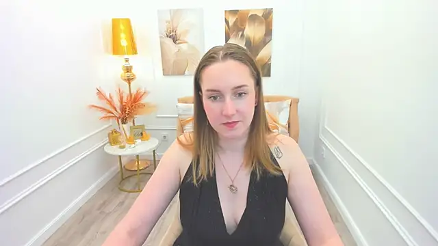 Snapshot of CaseyTerini chatting on 05-13-26, 11:18 CaseyTerini online show from 05-13-26, 11:18