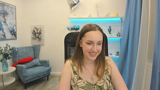 Snapshot of CaseyTerini chatting on 06-03-26, 11:35 CaseyTerini online show from 06-03-26, 11:35