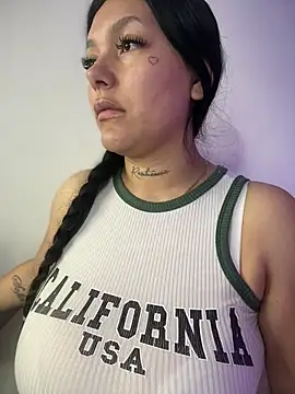 Miia  Taylor online show from 03-03-26, 04:29