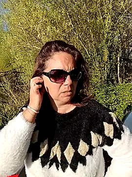 pulpeuse64 online show from 04-04-26, 07:17