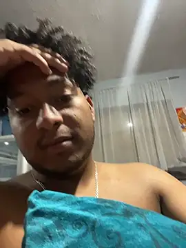 Snapshot of Danny_black11 chatting on 02-18-26, 03:35 Danny black11 online show from 02-18-26, 03:35