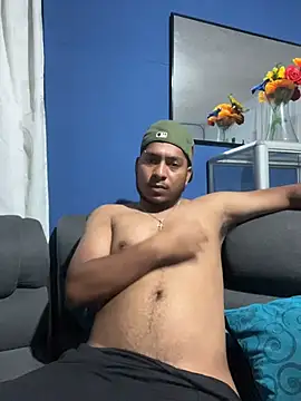 Snapshot of Danny_black11 chatting on 03-11-26, 05:35 Danny black11 online show from 03-11-26, 05:35