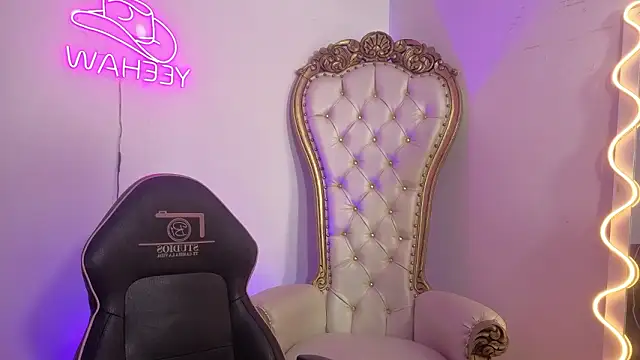 MILAH TAY online show from 03-17-26, 11:35