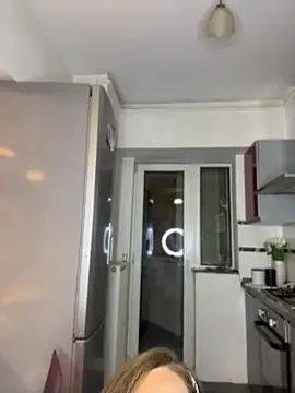 DivineAmely online show from 04-11-26, 08:02