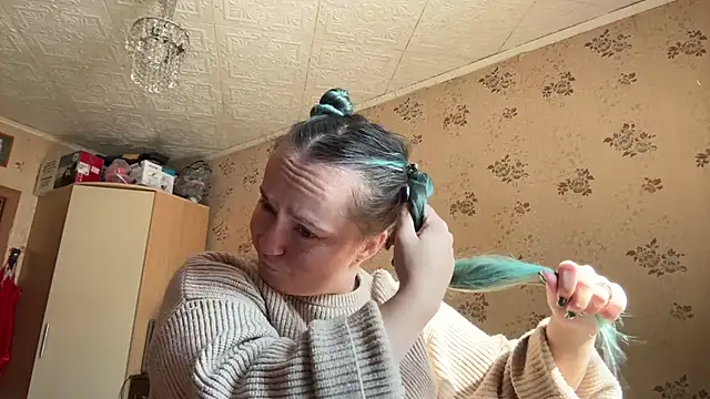 Snapshot of Bubblegum_Tempt chatting on 03-14-26, 07:47 Bubblegum Tempt online show from 03-14-26, 07:47