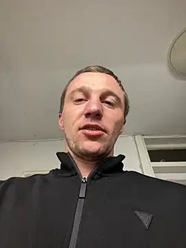 Snapshot of michaarMichaels chatting on 03-28-26, 06:51 michaarMichaels online show from 03-28-26, 06:51