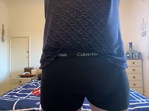 malcolm2334 online show from 04-13-26, 06:13