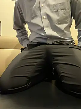 yuuuuusuke00 online show from 03-04-26, 01:33