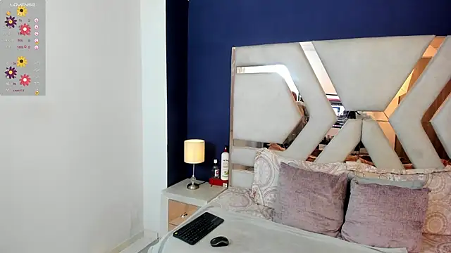 Sara Evaanns online show from 07-28-26, 02:24