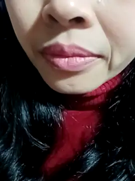 Snapshot of Hana-love2026 chatting on 02-02-26, 04:44 Hana-love2026 online show from 02-02-26, 04:44