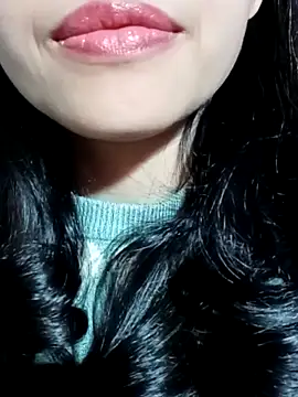 Snapshot of Hana-love2026 chatting on 02-27-26, 04:56 Hana-love2026 online show from 02-27-26, 04:56