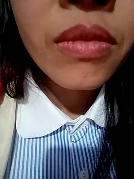 Snapshot of Hana-love2026 chatting on 03-12-26, 05:13 Hana-love2026 online show from 03-12-26, 05:13