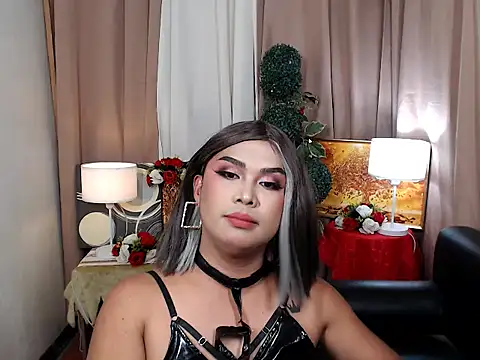 Snapshot of QueenAlisonfoxx chatting on 03-16-26, 01:37 QueenAlisonfoxx online show from 03-16-26, 01:37