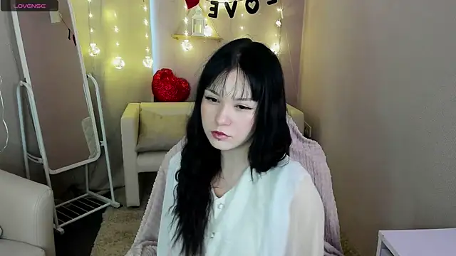 Snapshot of onix_cherry chatting on 02-15-26, 01:41 onix cherry online show from 02-15-26, 01:41