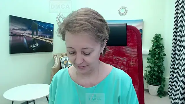 MONA W online show from 03-25-26, 11:05