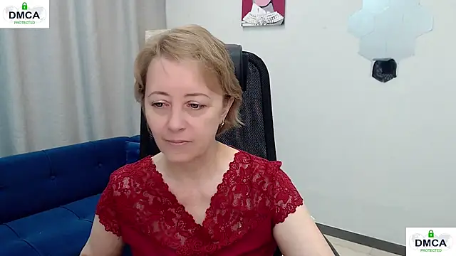 MONA W online show from 06-05-26, 01:28