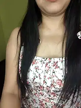 Snapshot of Ishaa_03 chatting on 03-07-26, 08:33 Ishaa 03 online show from 03-07-26, 08:33