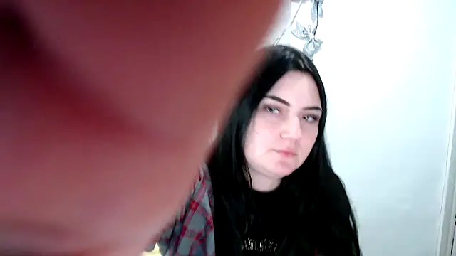 Snapshot of TurnMe_On chatting on 03-11-26, 10:54 TurnMe On online show from 03-11-26, 10:54