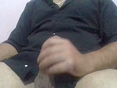 Snapshot of newtube0 chatting on 04-16-26, 05:25 newtube0 online show from 04-16-26, 05:25