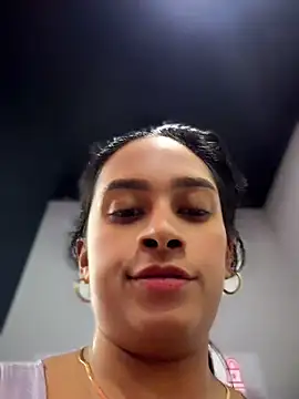 LunaHeat online show from 04-23-26, 03:03