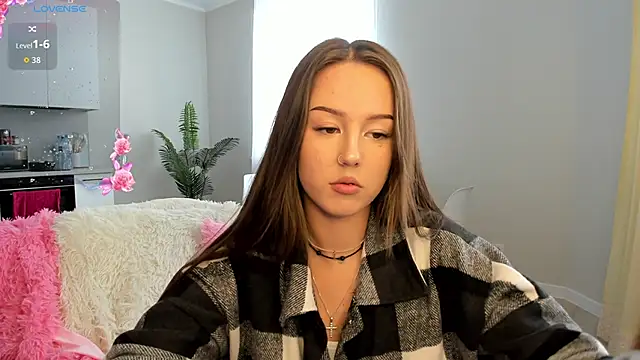 G0od girl online show from 03-13-26, 08:32