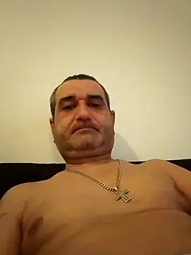 Snapshot of markostoitchev12 chatting on 11-25-25, 07:30 markostoitchev12 online show from 11-25-25, 07:30