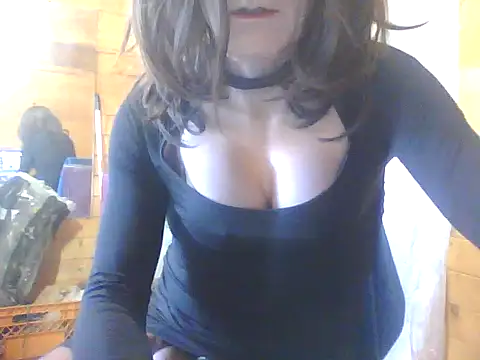 Luanatrav1 online show from 02-22-26, 02:15