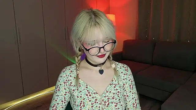 Mary Piersen online show from 02-16-26, 10:06