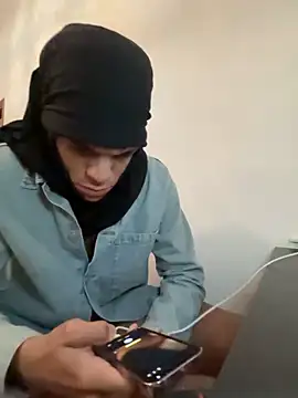 LongPanter04 online show from 03-15-26, 10:05