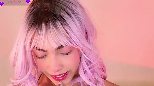 Snapshot of GraceFoxy chatting on 02-14-26, 02:03 GraceFoxy online show from 02-14-26, 02:03