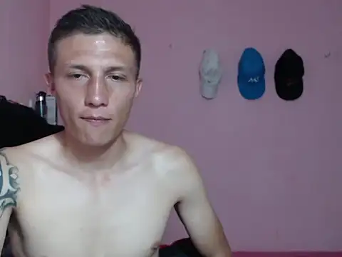 Snapshot of Cronos_Hot_8 chatting on 02-14-26, 07:21 Cronos Hot 8 online show from 02-14-26, 07:21